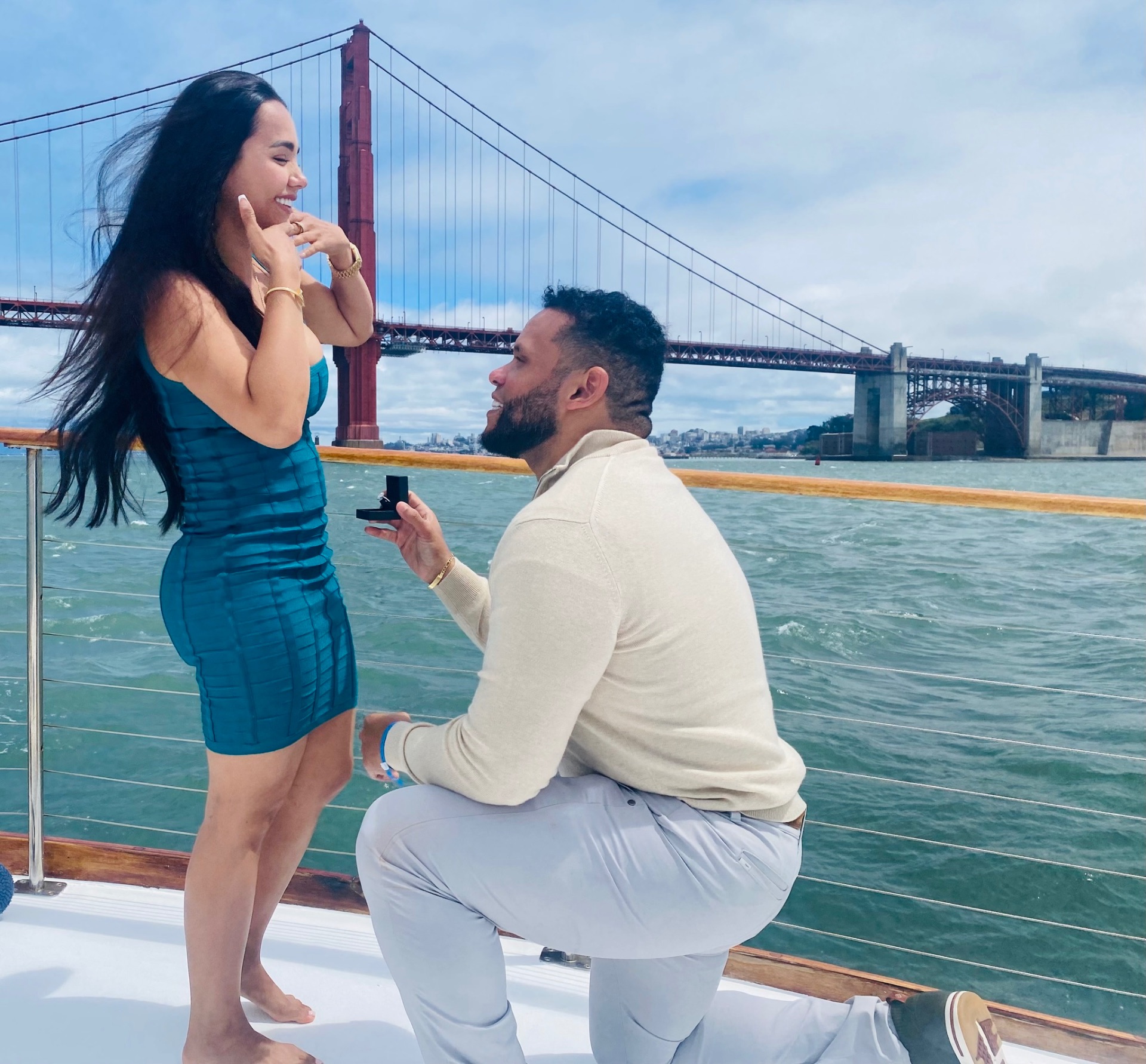 Proposal photo — man on one knee, Golden Gate behind